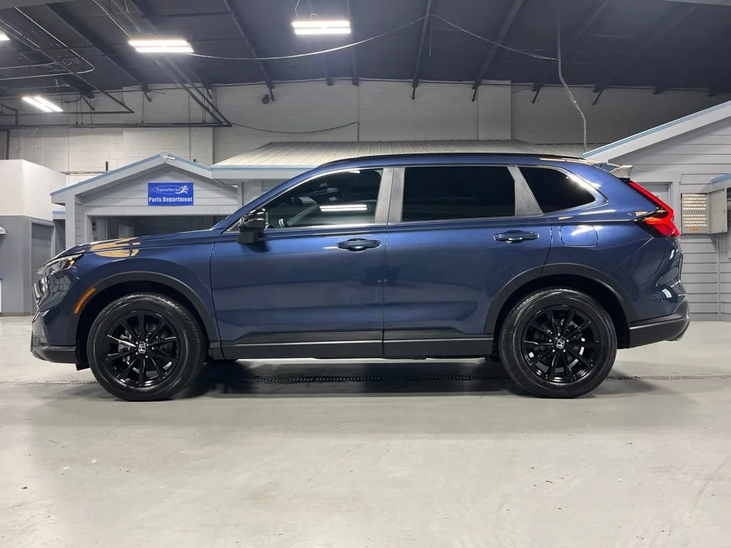 2025 Honda CR-V Sport - Photo 38