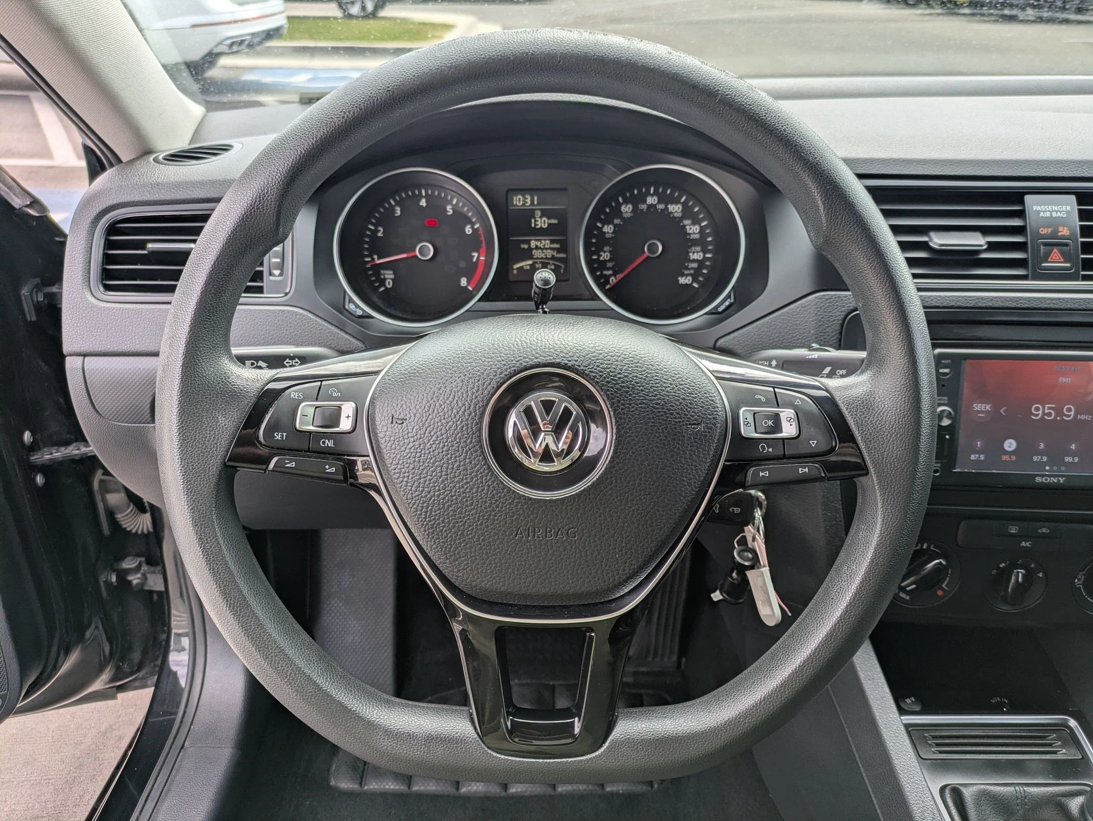 Used 2015 Black Volkswagen 2.0L Base image 15