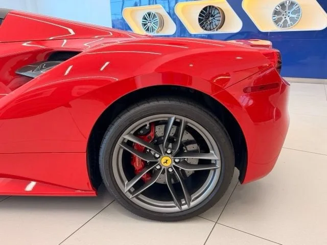 Certified Used 2018 Rosso Corsa Ferrari Base image 37