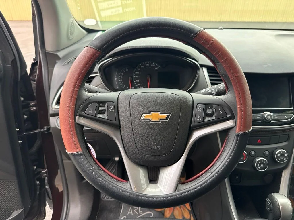 Used 2020 Red Chevrolet LT image 11