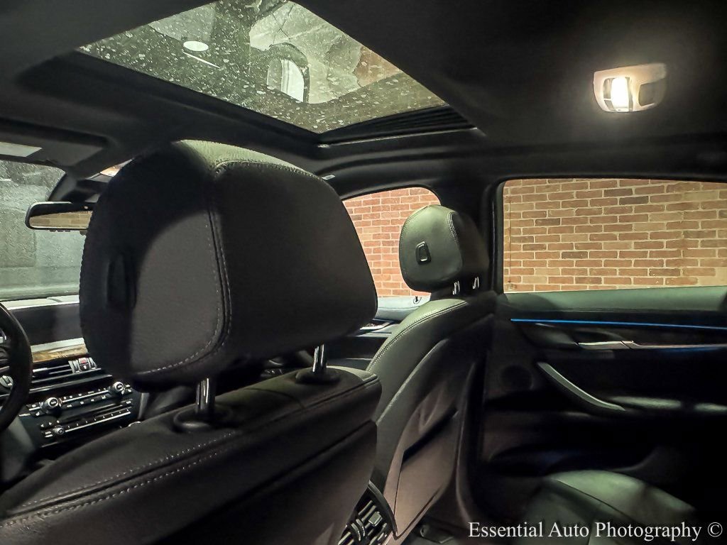 2019 BMW X6 - Image 15