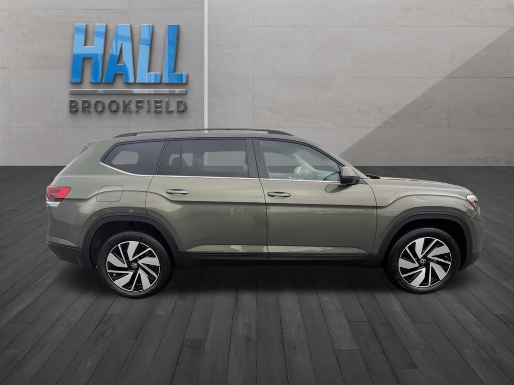 New 2026 Green Volkswagen 2.0T SE w/Technology image 6
