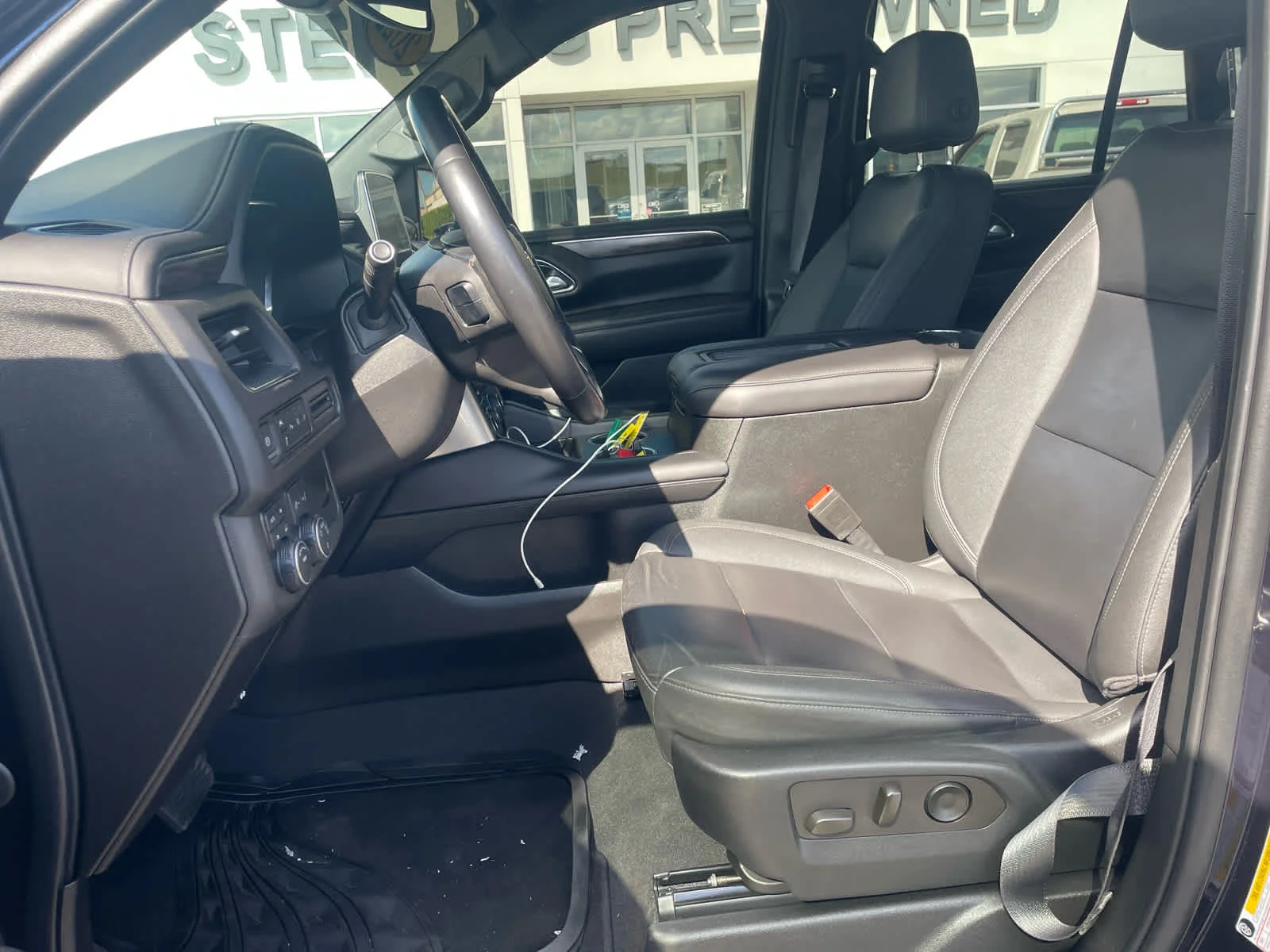 2022 Chevrolet Tahoe LT - Photo 10