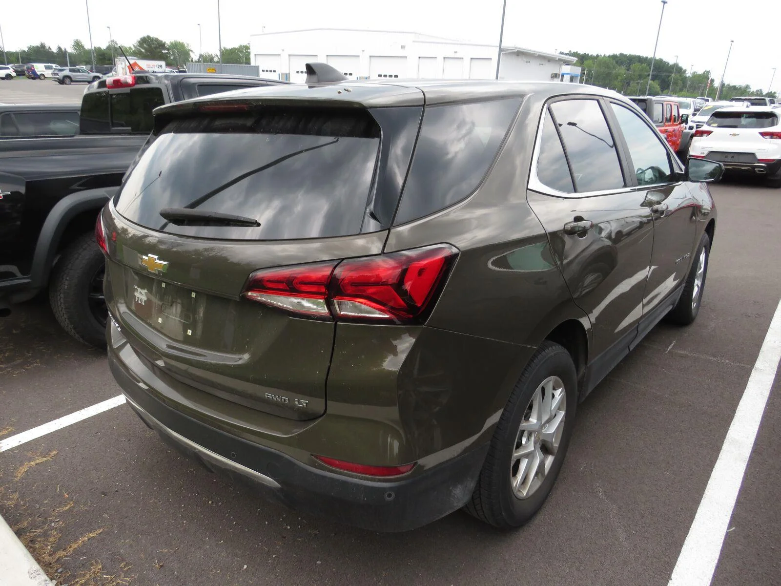 Used 2024 Harvest Bronze Metallic Chevrolet LT image 9