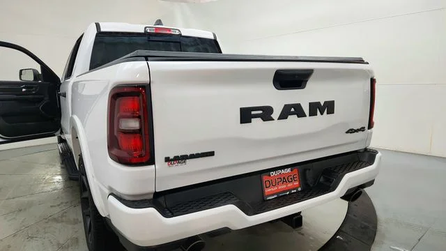 New 2026 Bright White Clear-Coat Exterior Paint RAM Laramie image 17