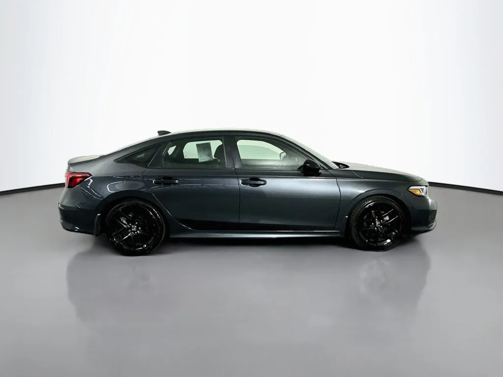 Used 2025 Gray Honda Sport image 9