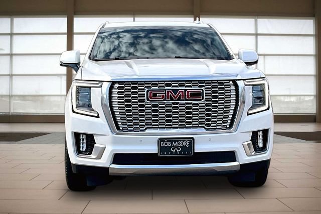 Used 2023 White GMC Denali image 3