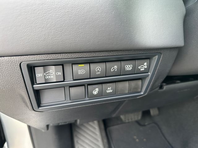 2026 Toyota Tundra Platinum - Photo 18