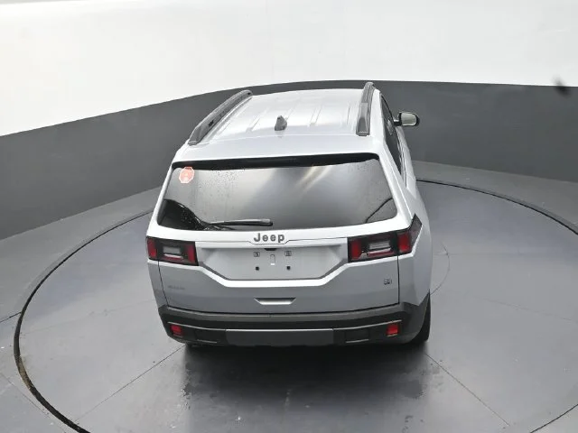 New 2026 Silver Zynith Clear-Coat Exterior Paint Jeep  image 15