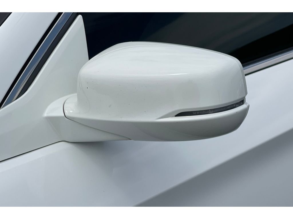 Used 2017 White Orchid Pearl Honda EX image 12