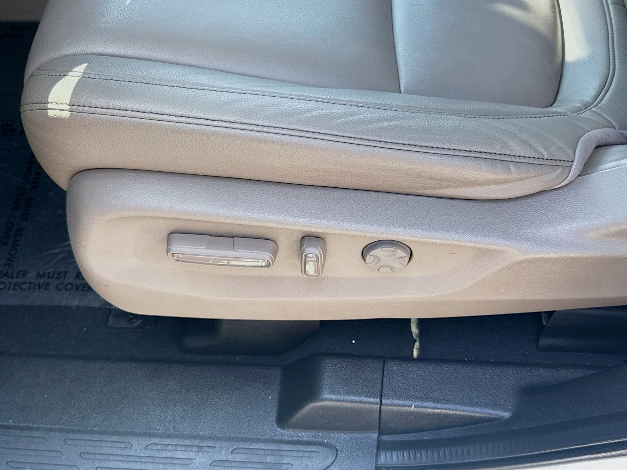 2023 Honda Odyssey Touring - Photo 18