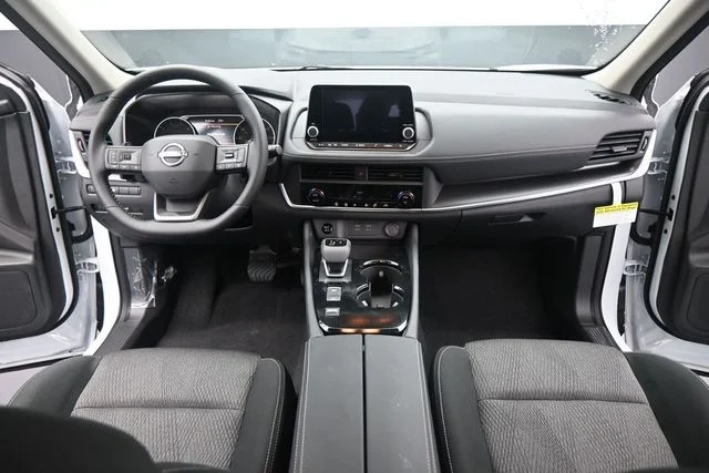 New 2026 Everest White Pearl TriCoat Nissan SV image 26