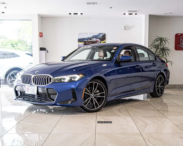 2023 BMW 3 Series 330i xDrive