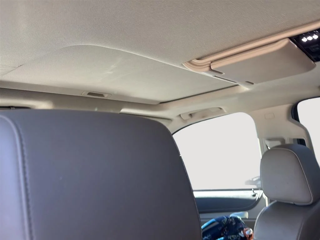 Used 2019 SMOKEY QUARTZ METALLIC GMC SLT image 3