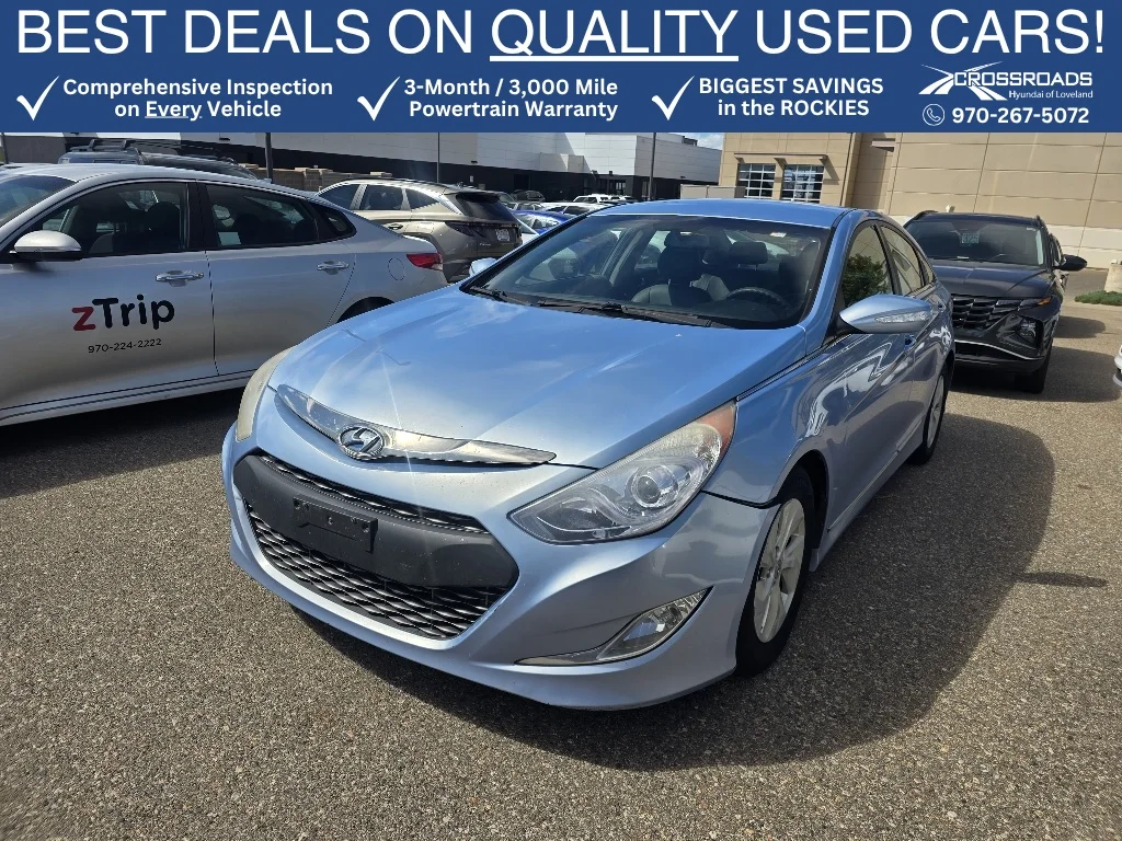 Used 2013 Blue Sky Metallic Hyundai  image 1