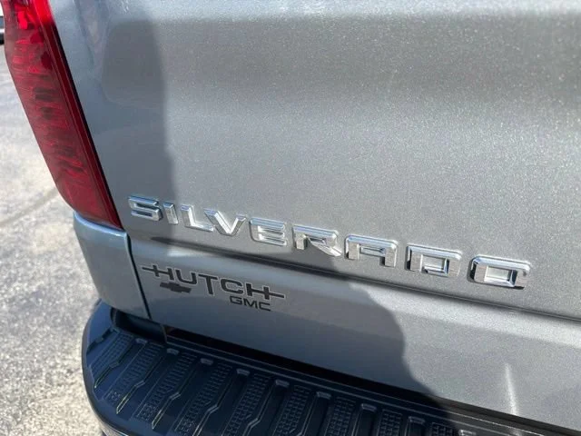 Used 2026 Sterling Gray Metallic Chevrolet LT image 18