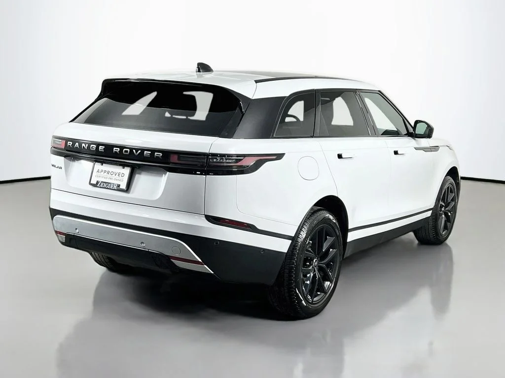 Certified Used 2026 Fuji White Land Rover S image 5