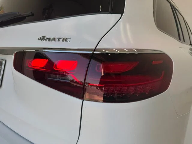 New 2026 Moonlight White Magno Mercedes-Benz GLS 450 image 35