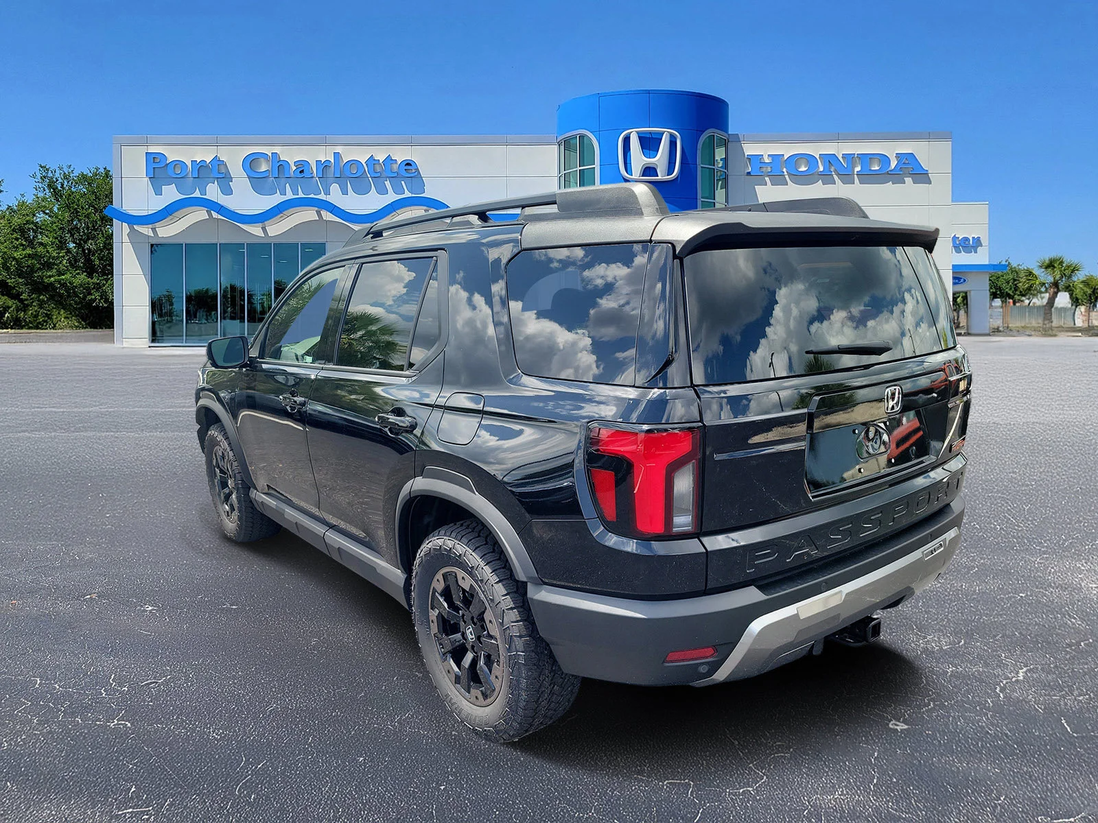 New 2026 Crystal Black Pearl Honda TrailSport Elite image 32