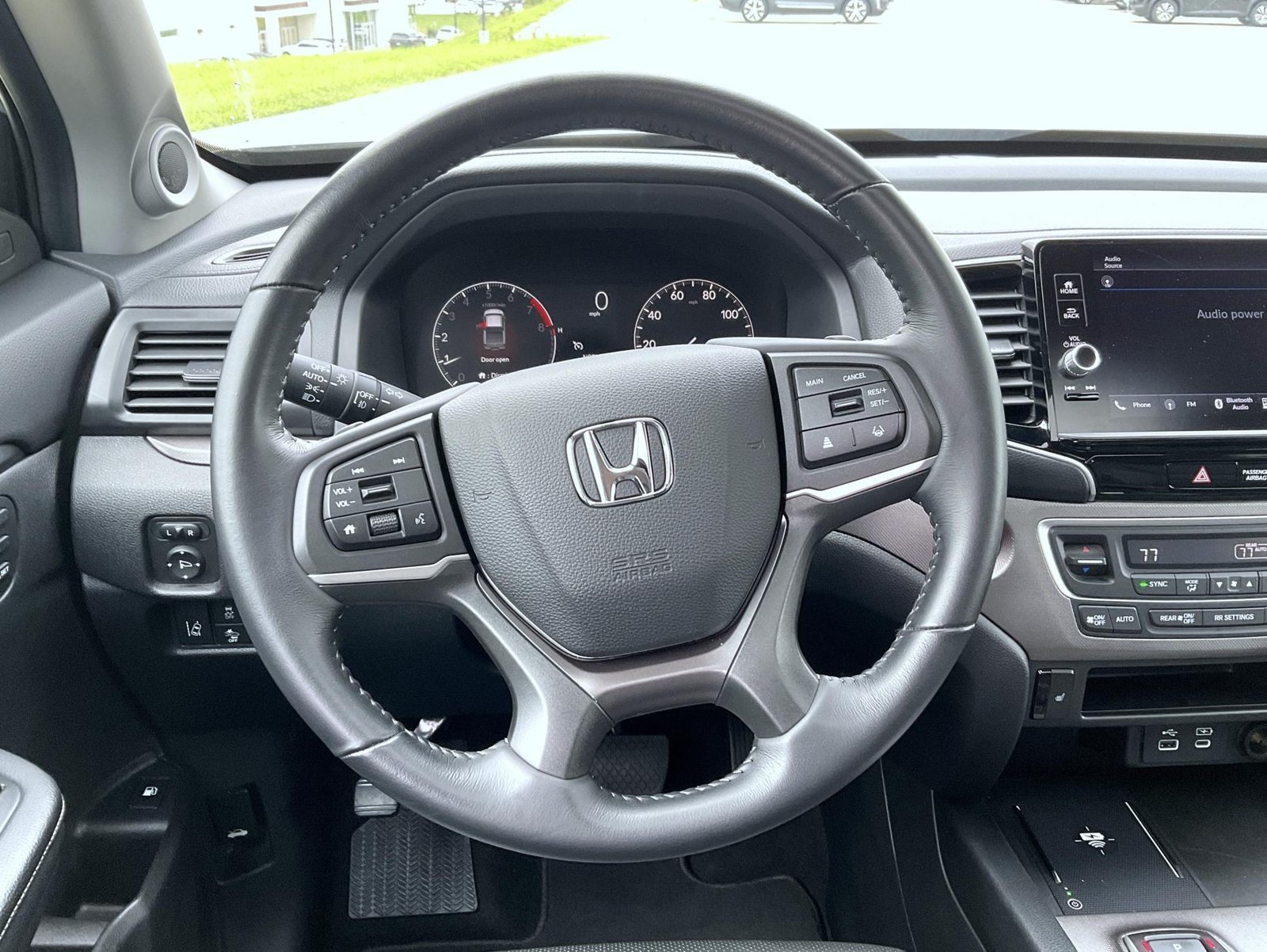Used 2025 Silver Honda RTL image 13