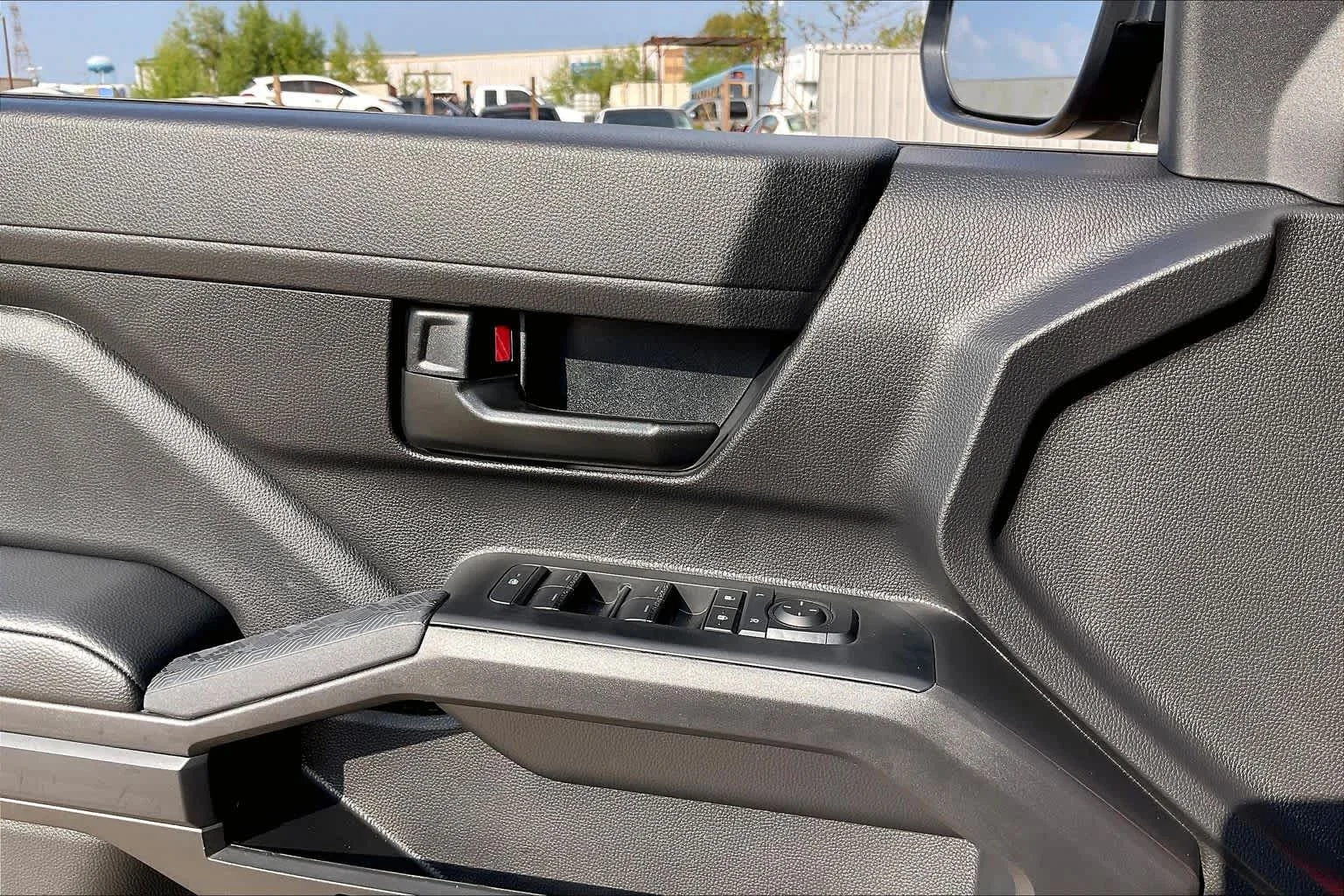 2026 Toyota Tacoma SR - Photo 16