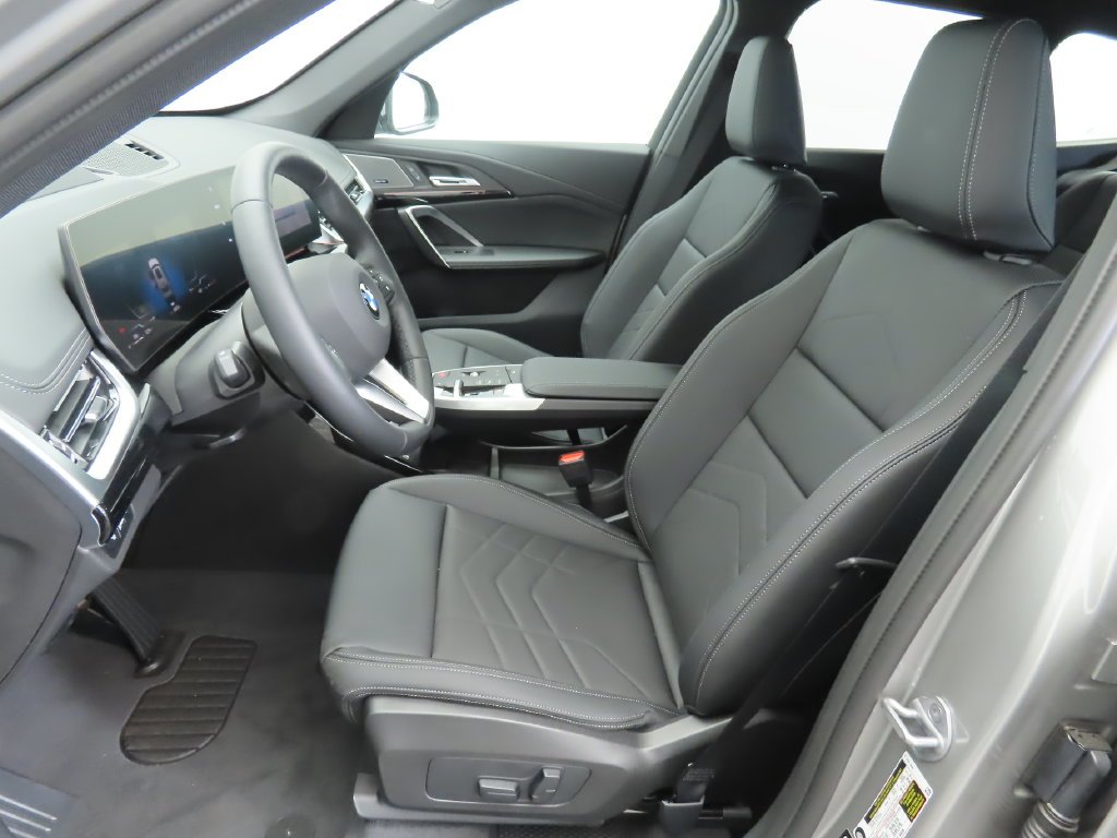 Certified Used 2026 Silver Metallic BMW xDrive28i image 20
