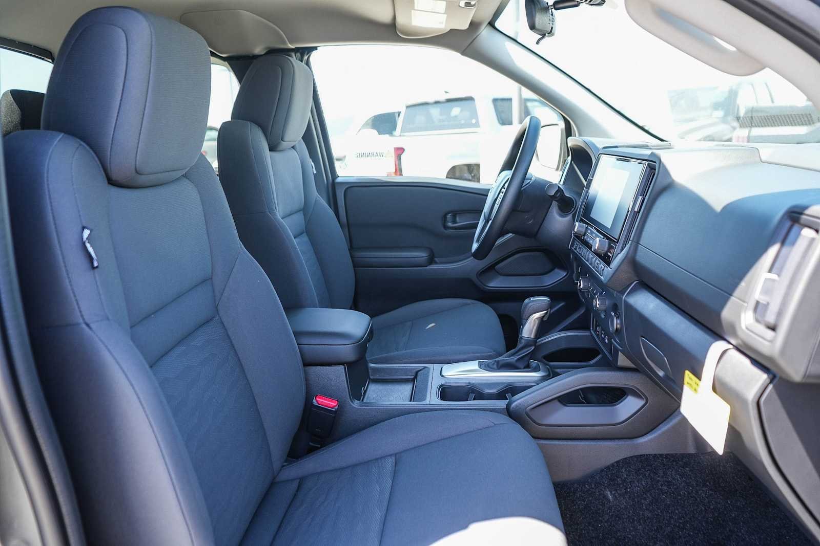 New 2026 Glacier White Nissan King Cab® S image 17