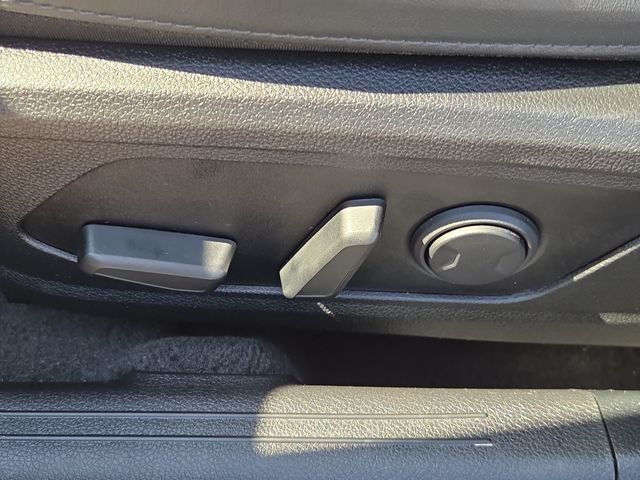 Used 2022 Gray Kia GT-Line image 14