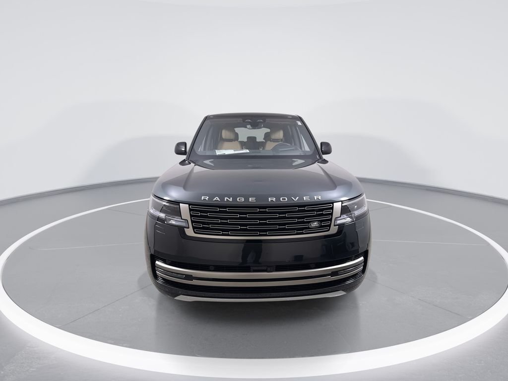 New 2026 Belgravia Green Land Rover SE LWB image 3