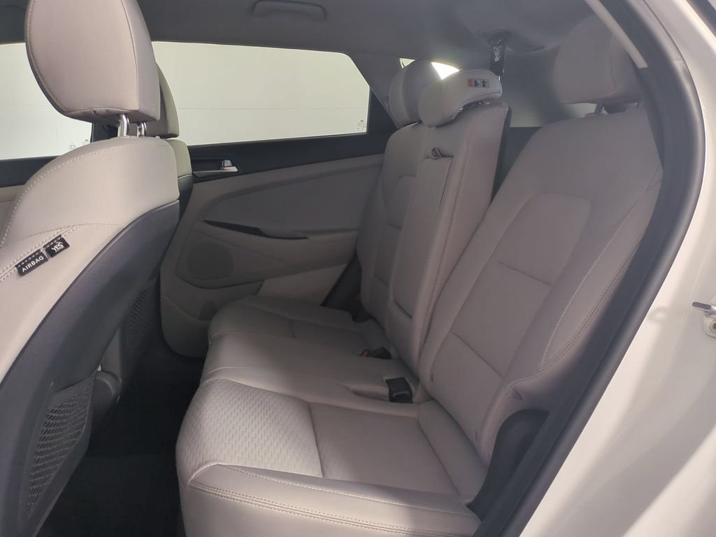 2021 Hyundai Tucson SEL - Photo 16
