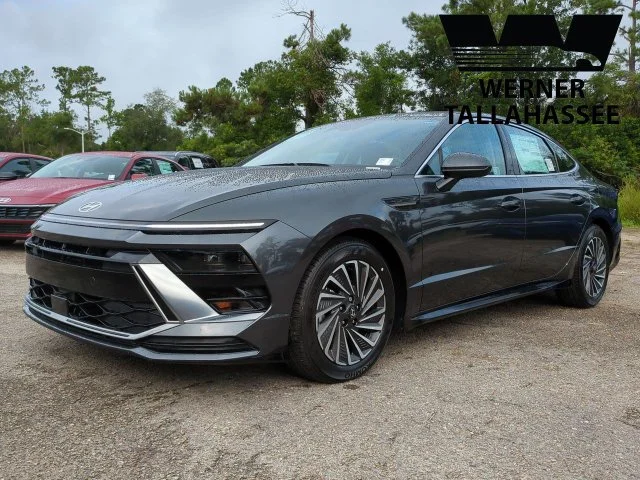 2025 Hyundai Sonata Hybrid