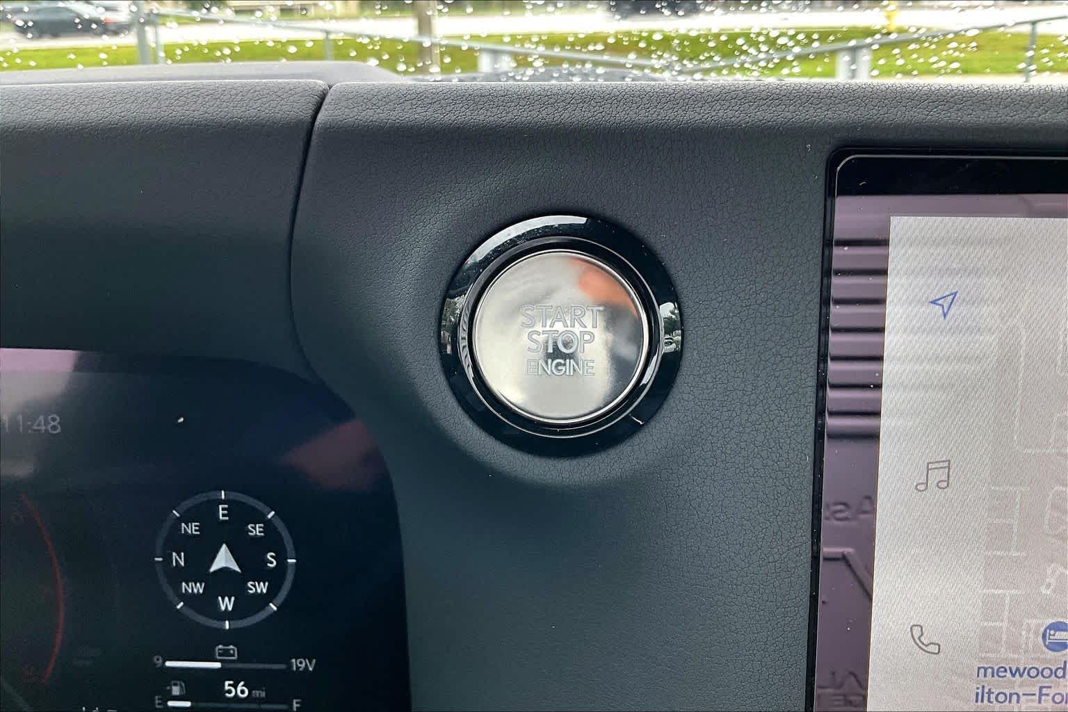 Used 2025 Atomic Silver/Black Roof Lexus Overtrail+ image 33