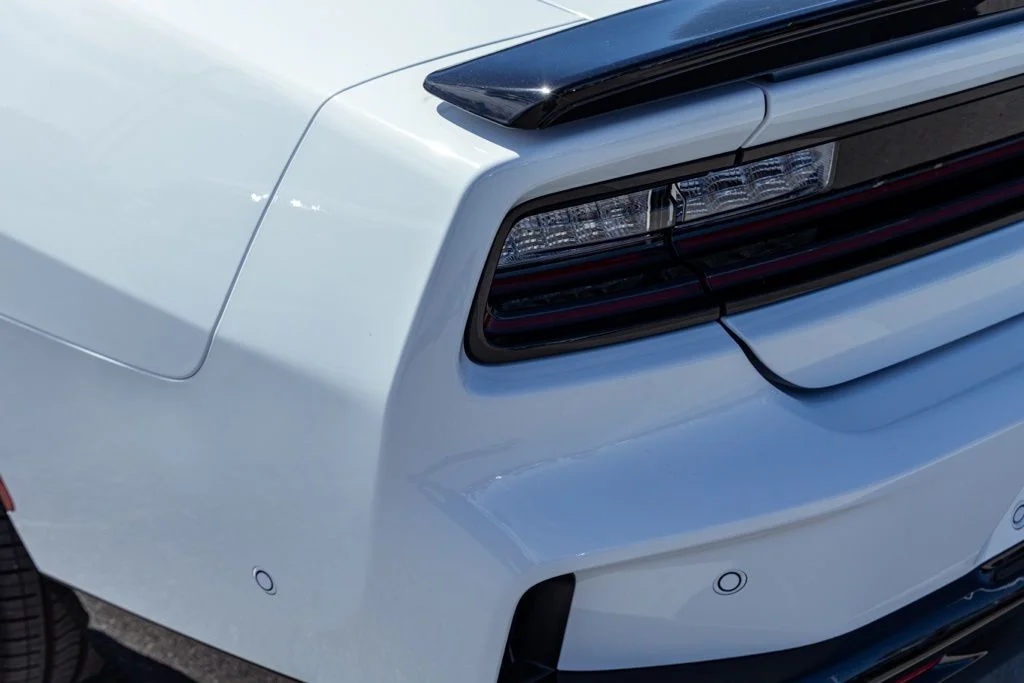 New 2026 White Knuckle Exterior Paint Dodge R/T Scat Pack 2-door AWD image 6