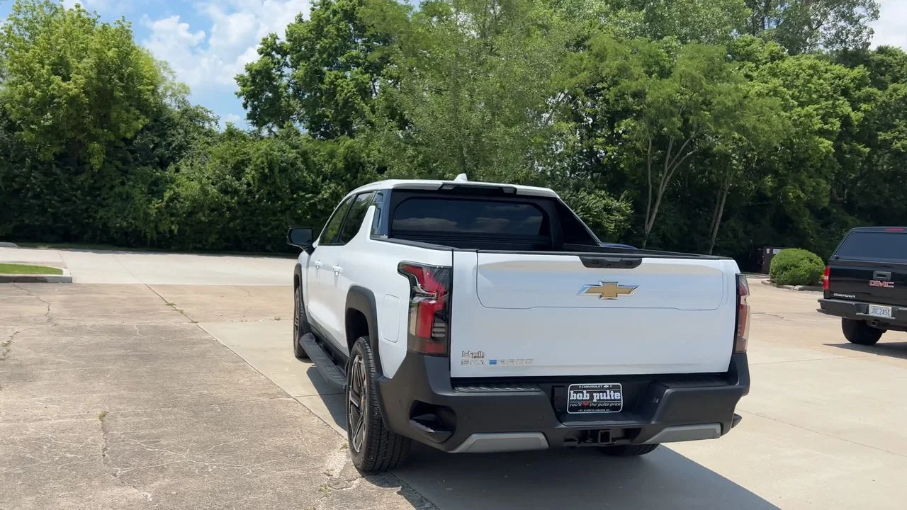 2026 Chevrolet Silverado EV LT - Photo 66