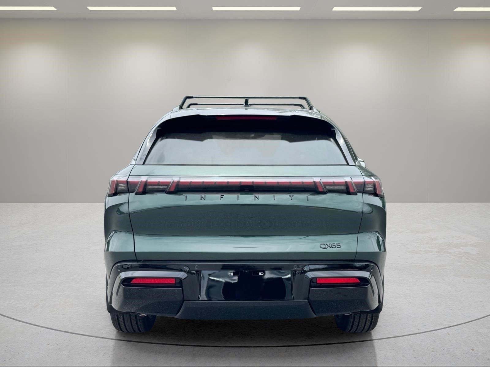 New 2027 2T DEEP EMRD INFINITI Autograph AWD image 4