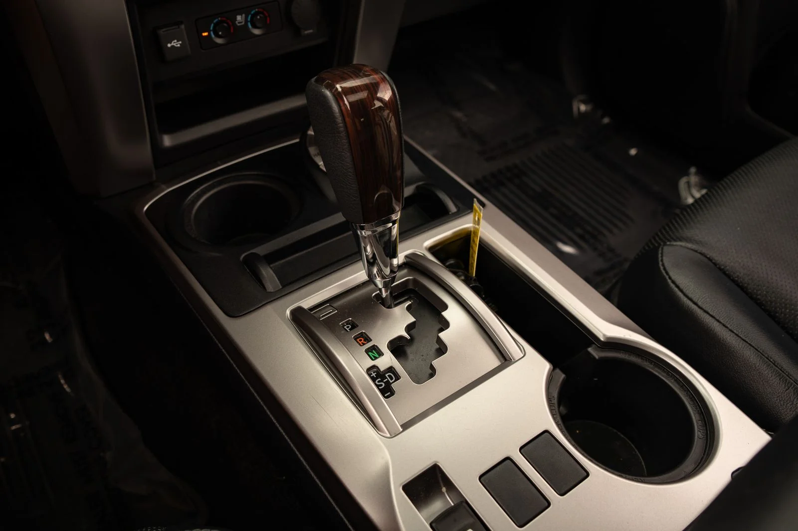 Used 2023 White Toyota Limited image 27