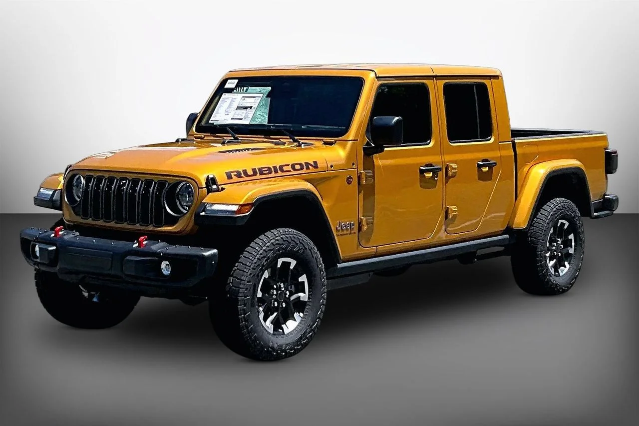 New 2026 Goldilocks Exterior Paint Jeep Rubicon X image 4