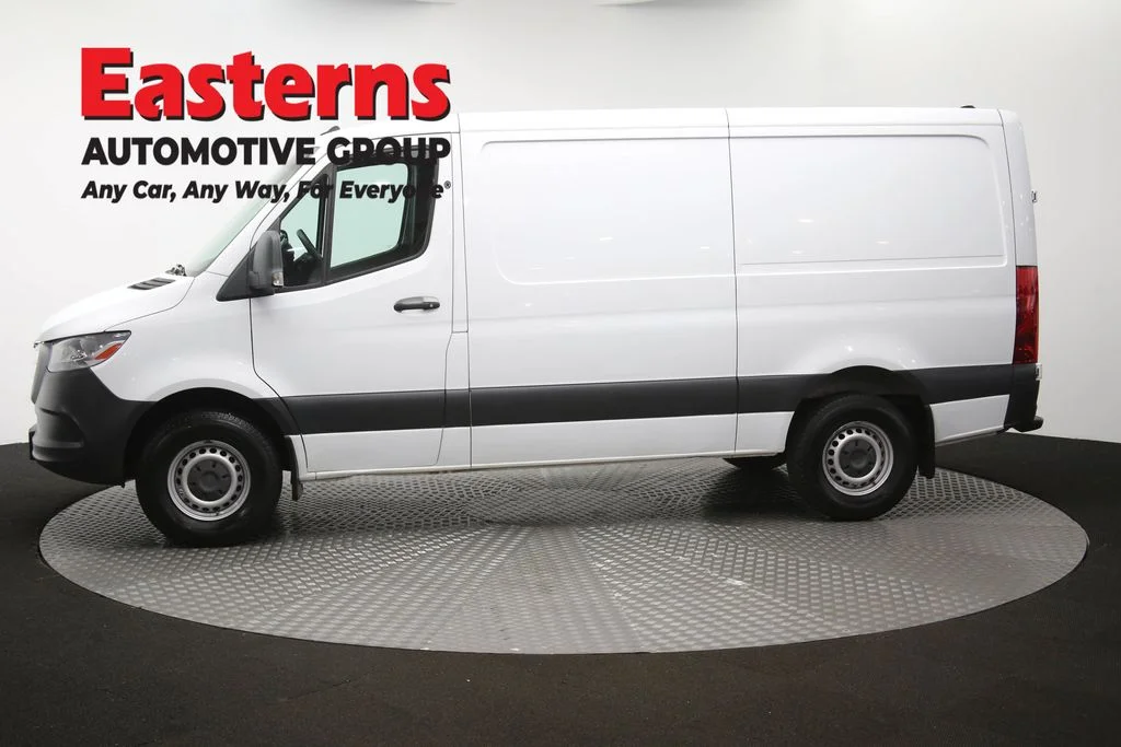 Used 2019 White Freightliner Base image 54