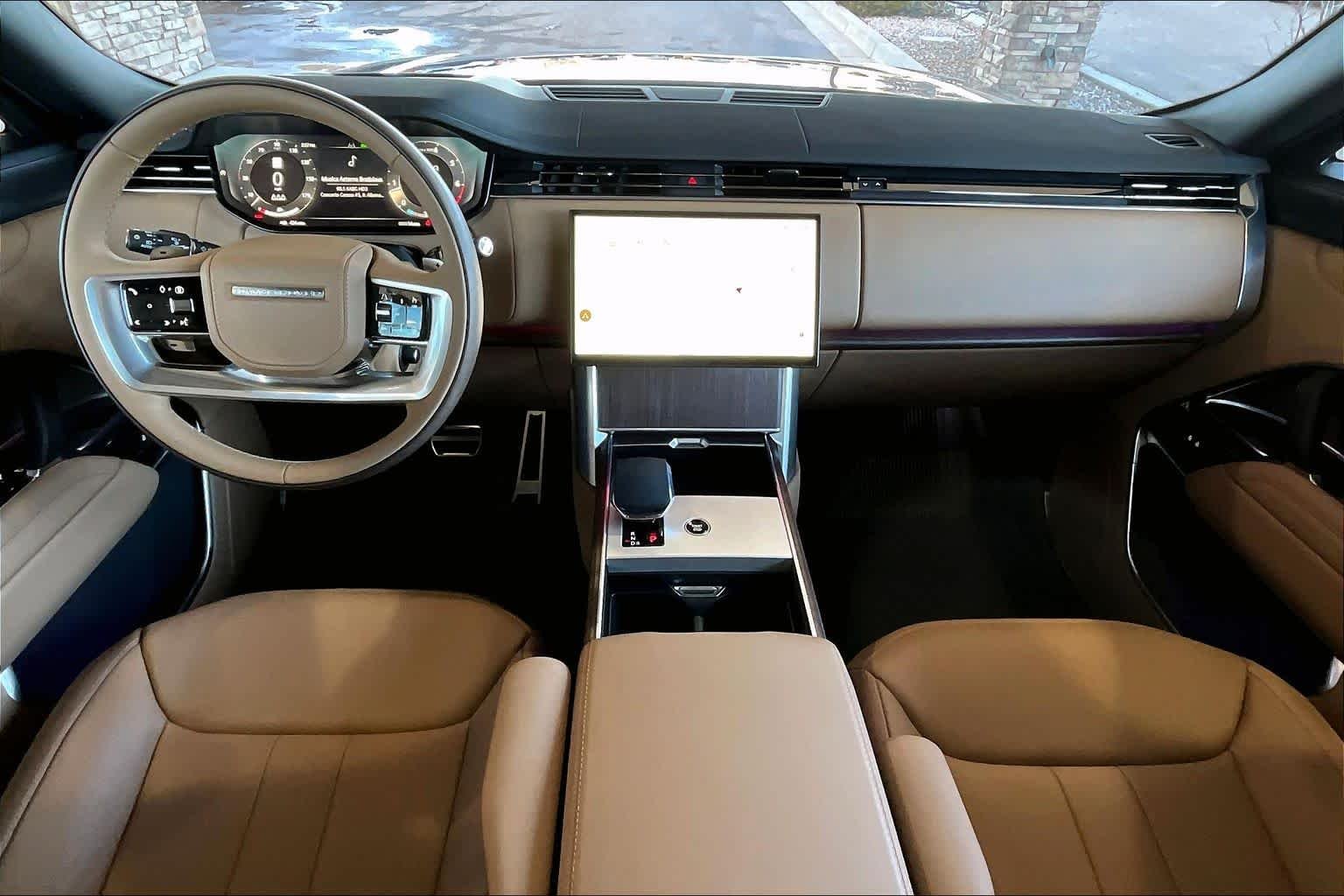 New 2026 Varesine Blue Metallic Land Rover SE image 5