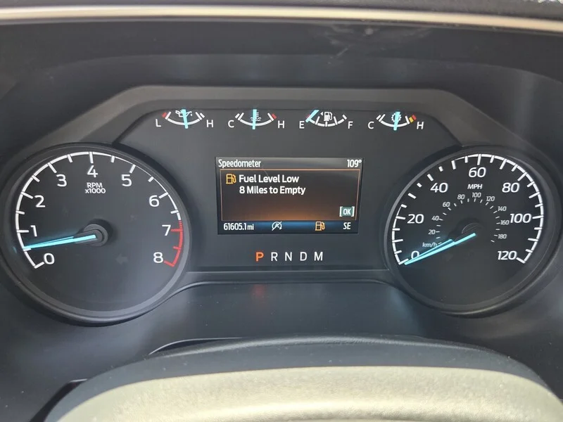 Used 2023 SILVER FORD XL image 28