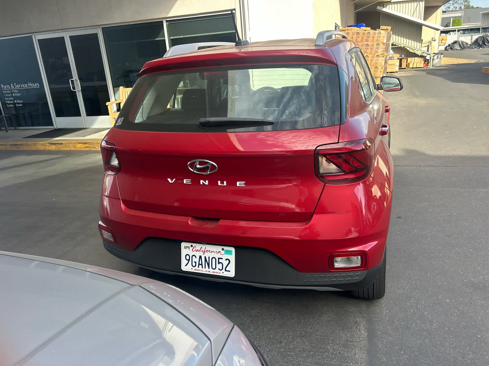 Used 2023 SCARLET RED PEARL HYUNDAI LIMITED image 4