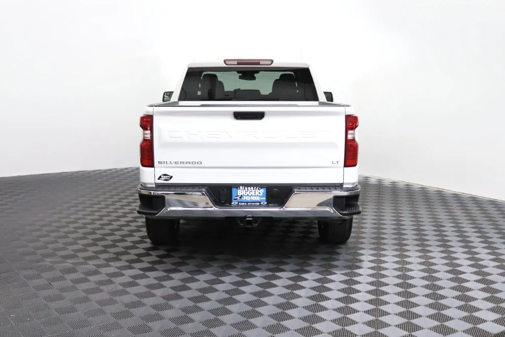 2023 Chevrolet Silverado 1500 LT - Photo 6