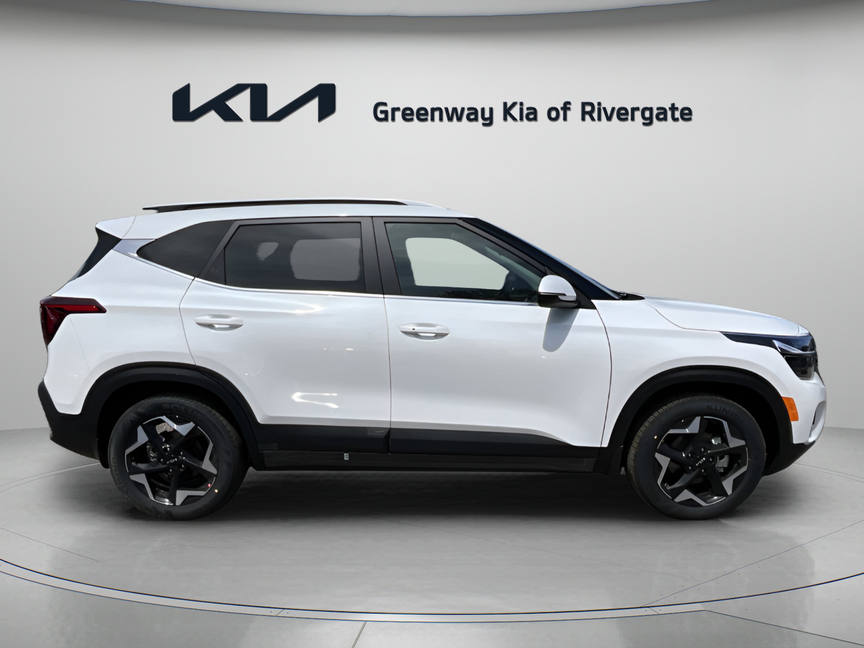 New 2026 Snow White Pearl Kia EX image 8