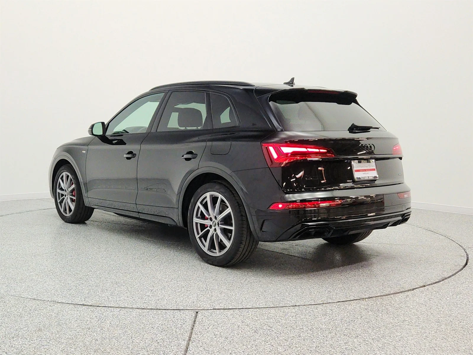 Used 2024 Mythos Black Metallic Audi S line Premium Plus 55 TFSI e quattro image 7