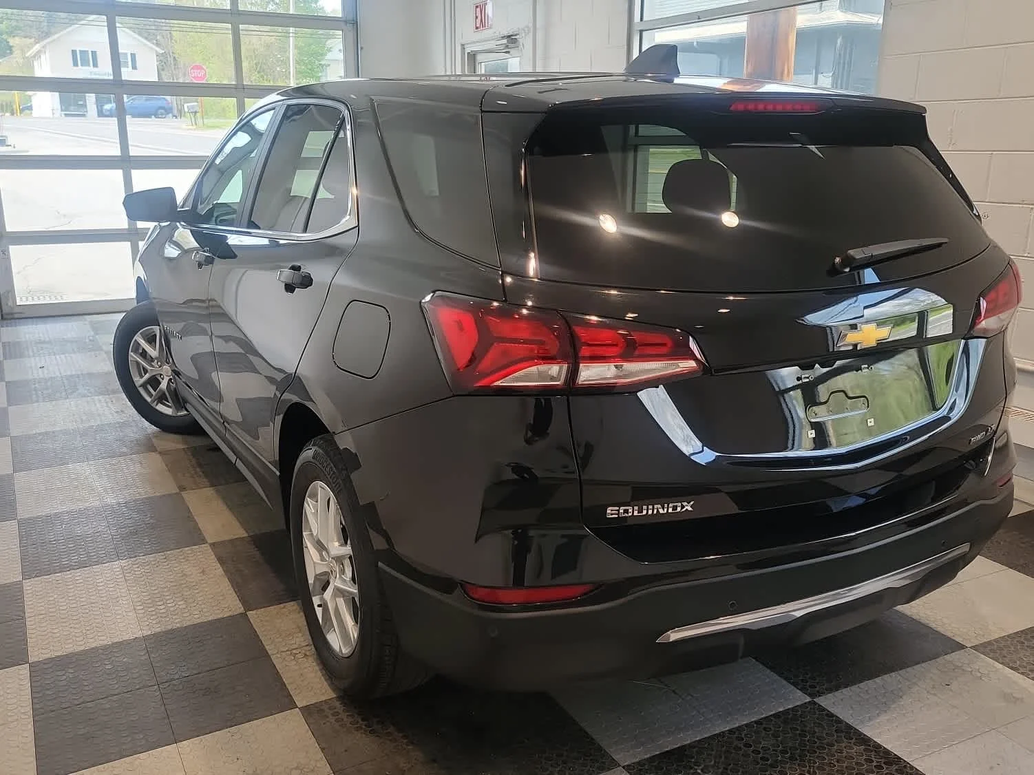 Used 2024 Mosaic Black Metallic Chevrolet LT image 3