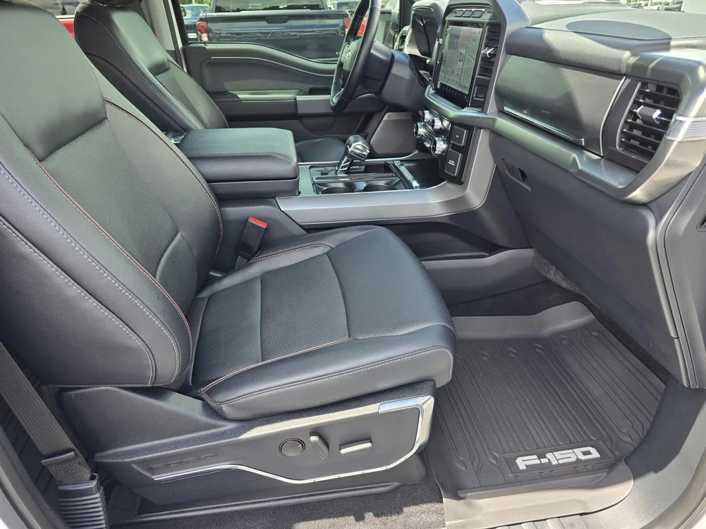 Used 2023 White Ford LARIAT image 22
