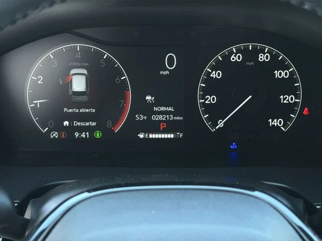 Used 2025 White Honda EX-L image 23