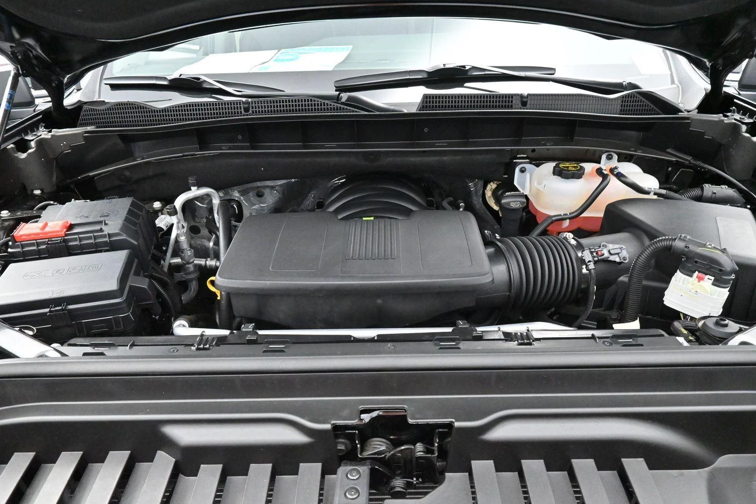 Used 2025 Onyx Black GMC Denali image 41