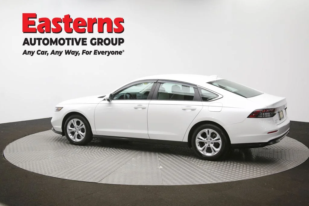 Used 2025 White Honda LX image 60