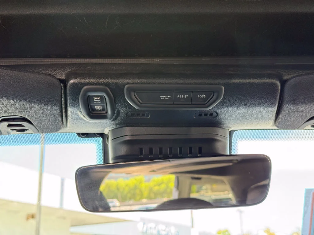 Used 2021  Jeep Unlimited Rubicon image 23